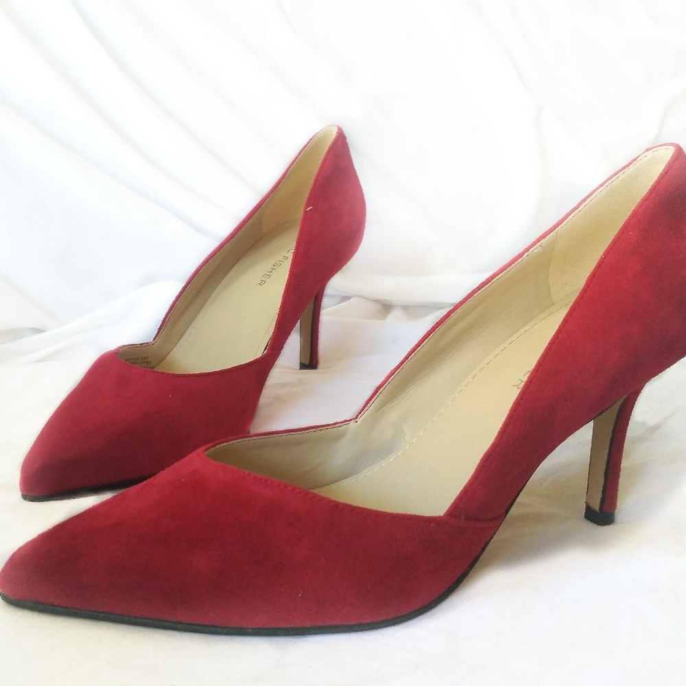 Marc Fisher Red Suede Pumps NEW w/original box